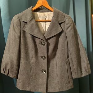 Size 0 Italian Wool Gray and Black Ann Taylor Skirt Suit